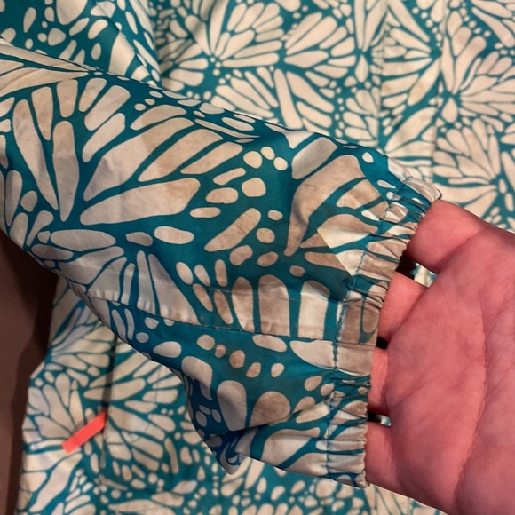 The North Face girls windbreaker Large - Picture 6 of 12